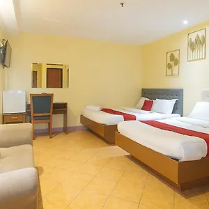 Reddoorz At Comfy Ermita Hotel