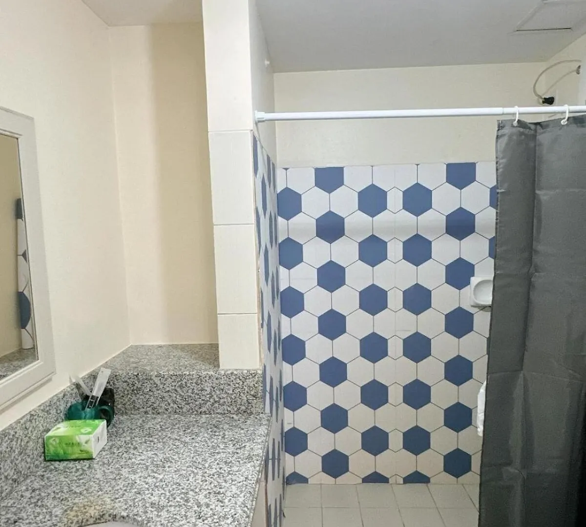 Scenic Place To Stay In Manila 3618