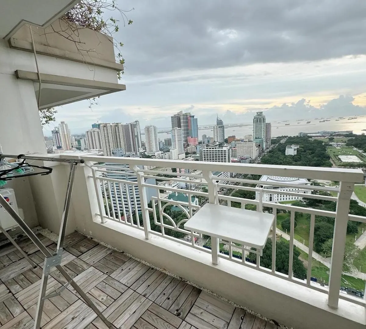 Scenic Place To Stay In Manila 3618 Apartment